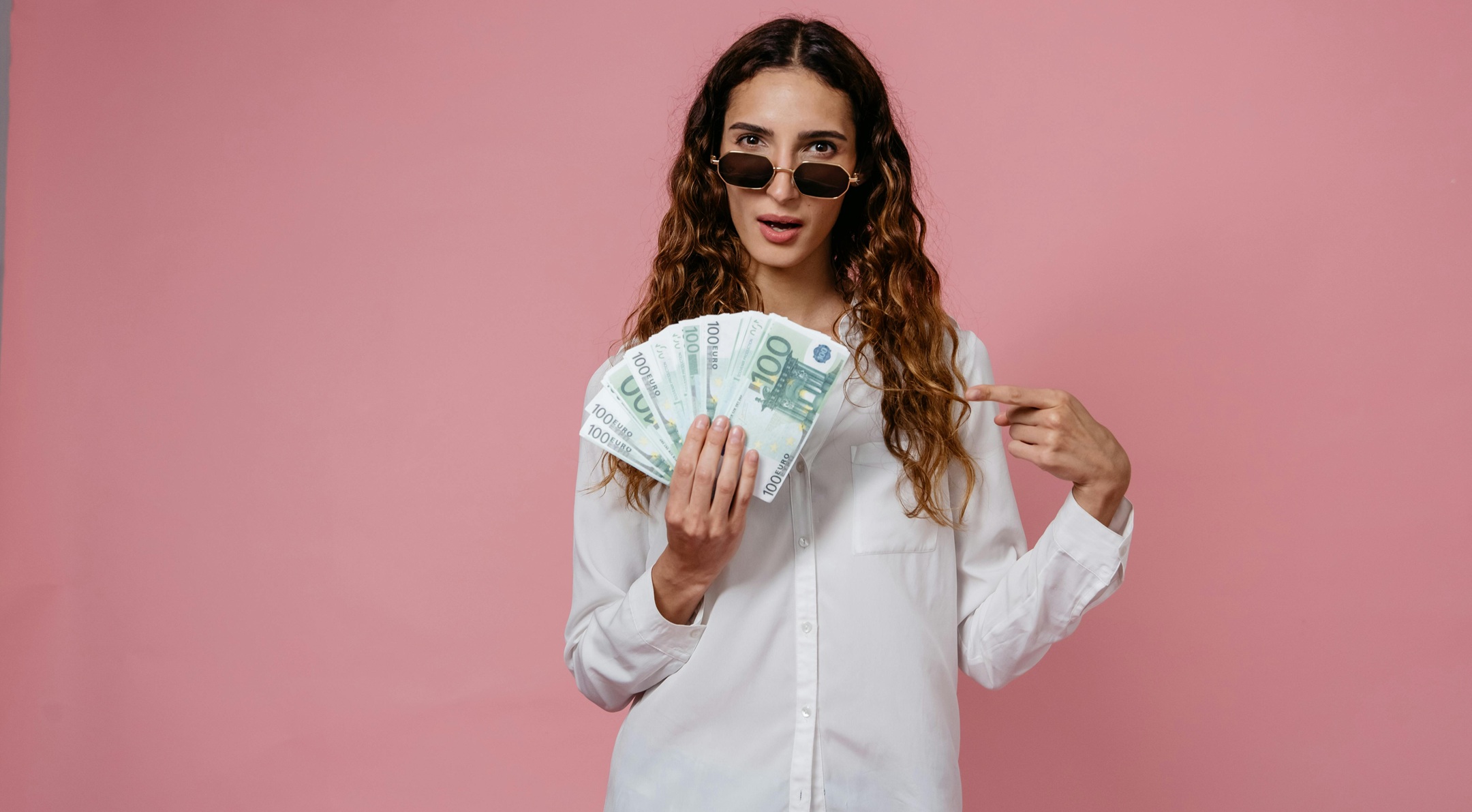 Prelievi gratis e cashback del 5%: la promo per i giovani di SelfyConto