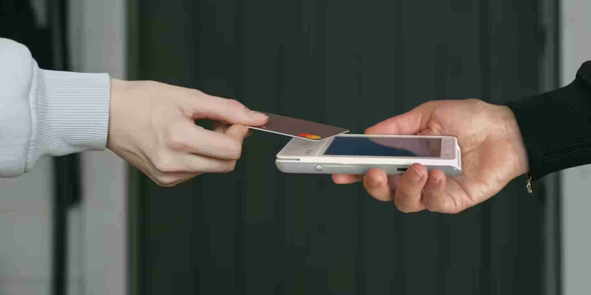 Il POS per tutti a prezzo promo: Axerve Easy Mini costa 50€ fino al 14 novembre