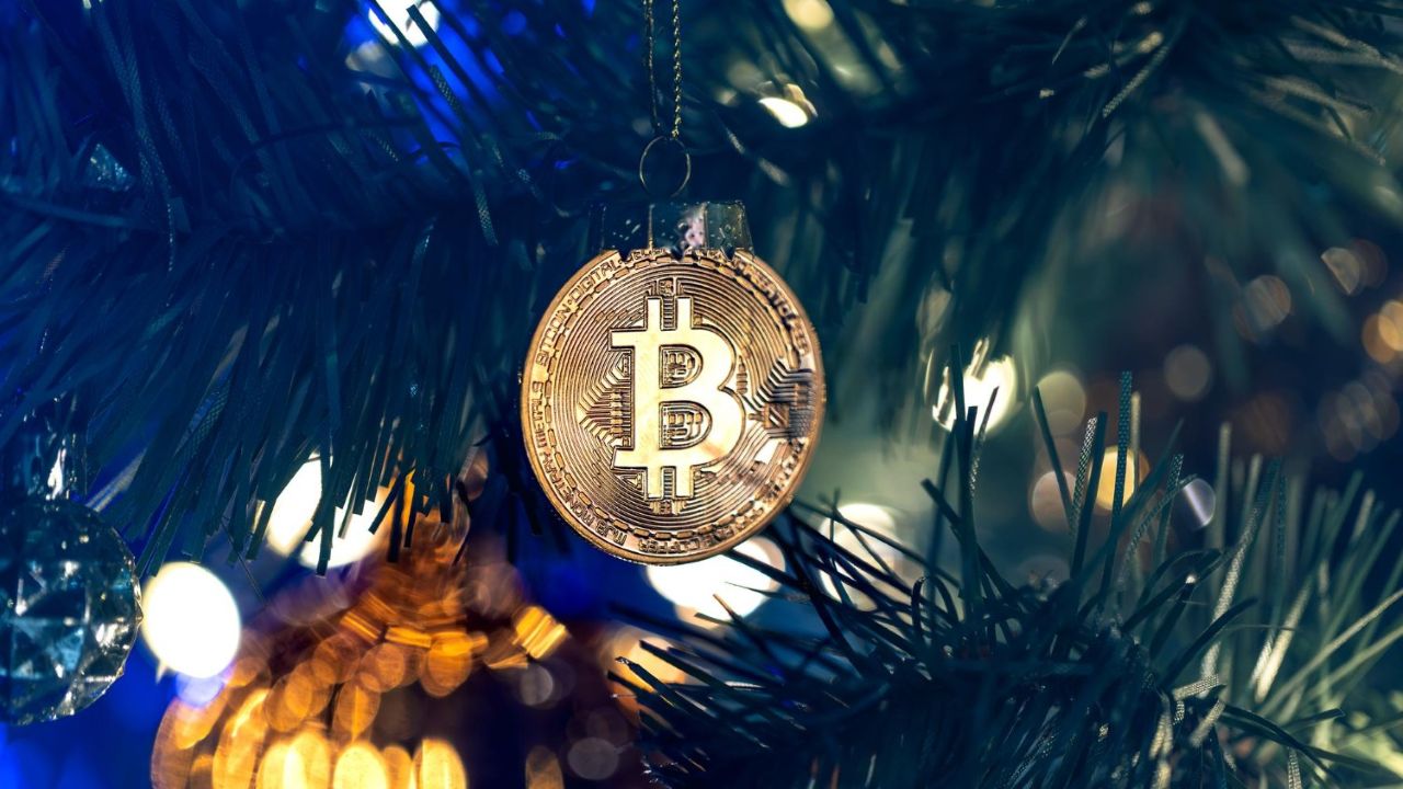 Bitcoin come regalo di Natale? Ecco l’offerta di Coinbase